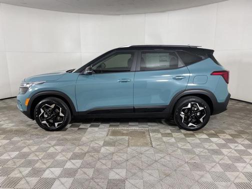 2025 Kia Seltos S