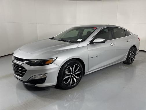 2020 Chevrolet Malibu FWD RS