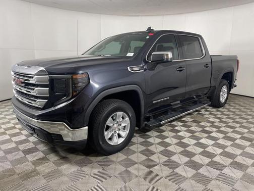 2022 GMC Sierra 1500 SLE