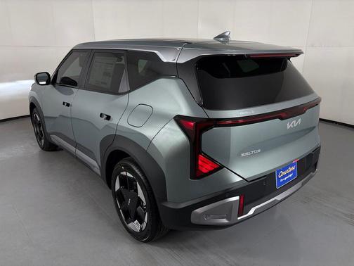 Iceberg Green 2027 Kia Seltos S