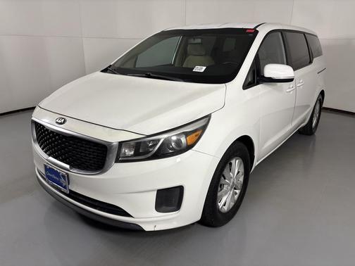 2017 Kia Sedona LX