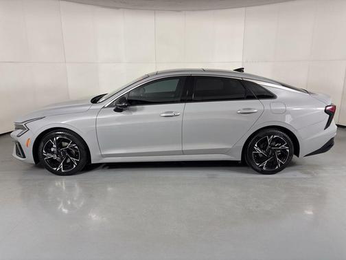 Wolf Gray 2025 Kia K5 GT-Line