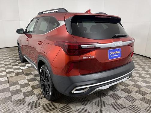 2022 Kia Seltos Nightfall Edition