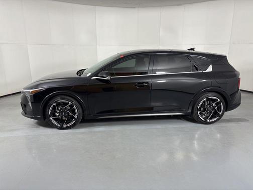 Aurora Black Pearl 2026 Kia K4 GT-Line