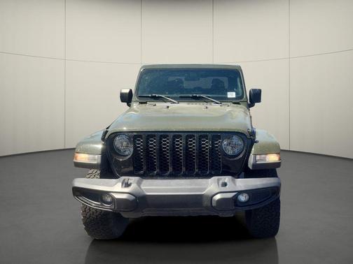 Sarge Green Clearcoat 2023 Jeep Gladiator Willys 4x4