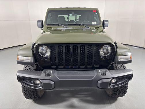 Sarge Green Clearcoat 2023 Jeep Gladiator Willys 4x4