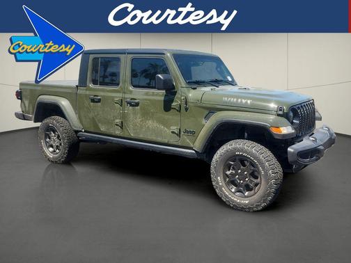 Sarge Green Clearcoat 2023 Jeep Gladiator Willys 4x4