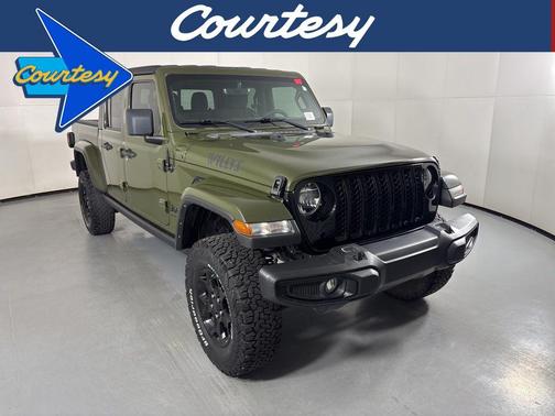 Sarge Green Clearcoat 2023 Jeep Gladiator Willys 4x4