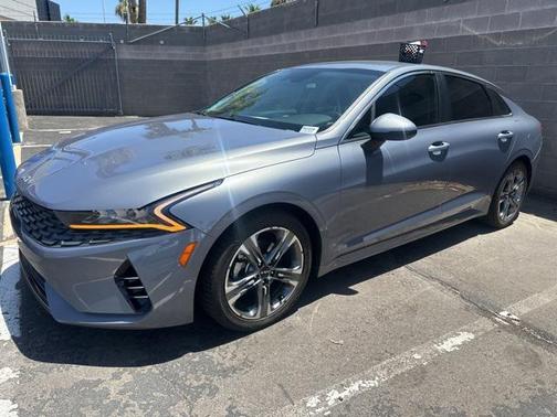 2022 Kia K5 LXS