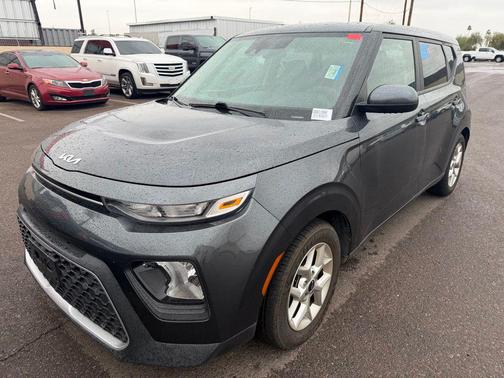2022 Kia Soul LX