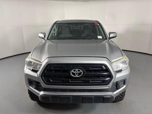 Silver Sky Metallic 2016 Toyota Tacoma SR