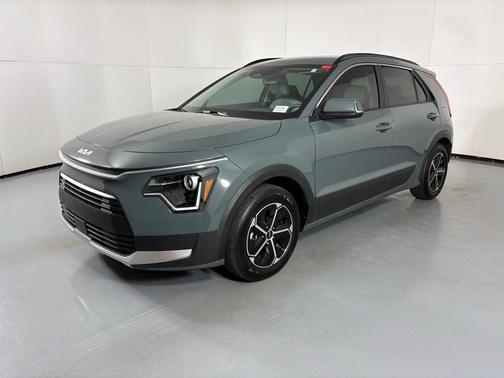 2023 Kia Niro EX