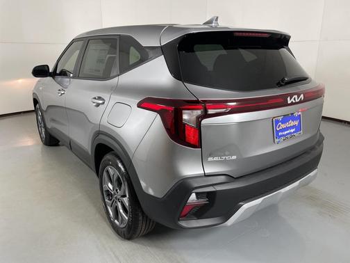 2026 Kia Seltos LX