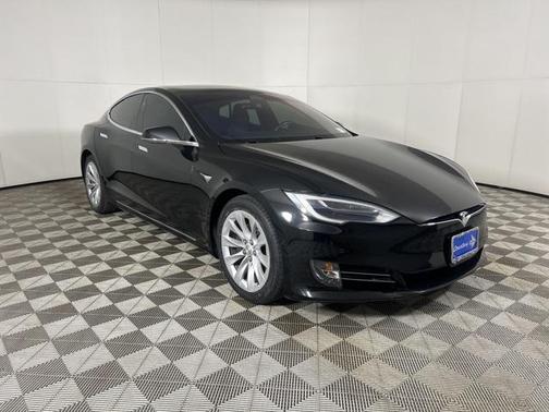 2018 Tesla Model S 75D