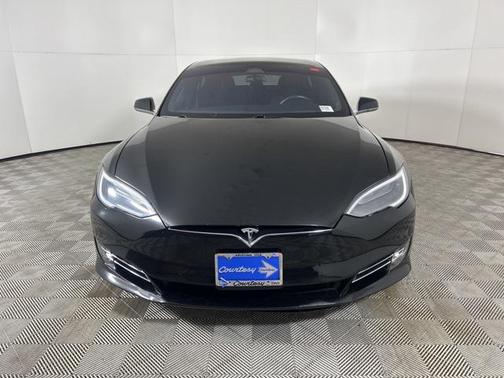 2018 Tesla Model S 75D