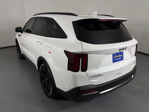 Snow White Pearl 2026 Kia Sorento Hybrid SX Prestige