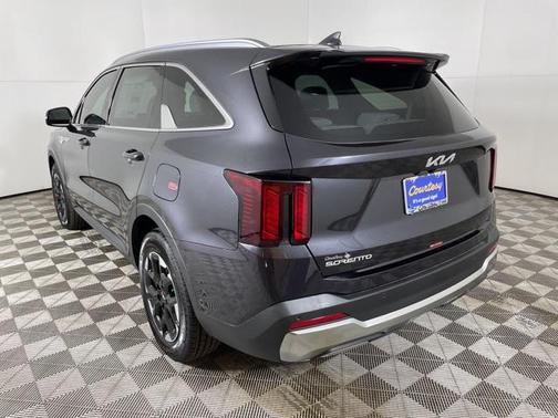 2025 Kia Sorento S