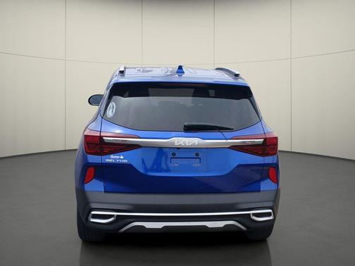 Neptune Blue 2023 Kia Seltos S