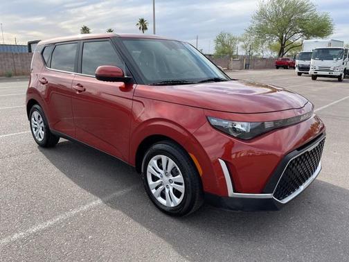 2024 Kia Soul LX