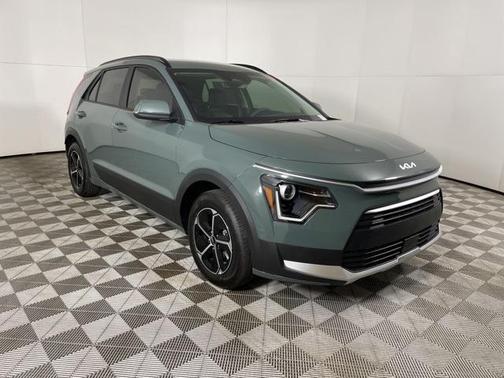 2025 Kia Niro EX