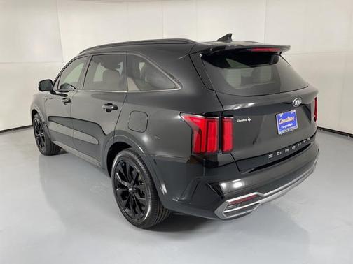2021 Kia Sorento SX