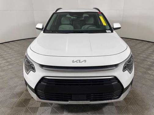 2025 Kia Niro EX