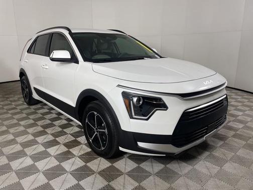 2025 Kia Niro EX