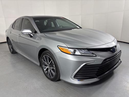 Celestial Silver Metallic 2024 Toyota Camry Hybrid XLE