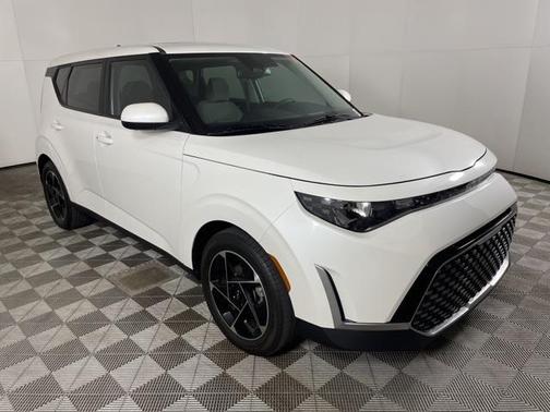 2023 Kia Soul EX