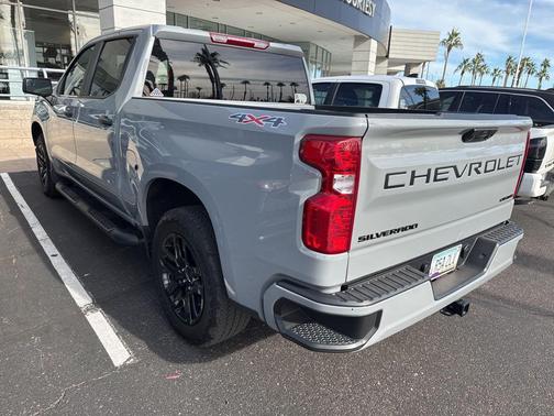 2024 Chevrolet Silverado 1500 Custom