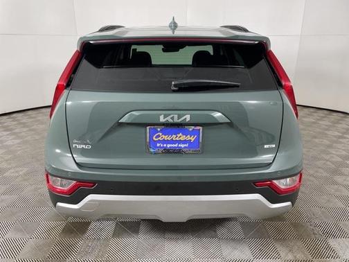 2025 Kia Niro EX