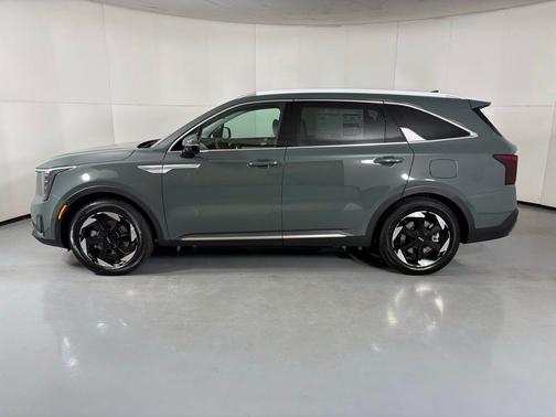 2026 Kia Sorento Plug-In Hybrid EX