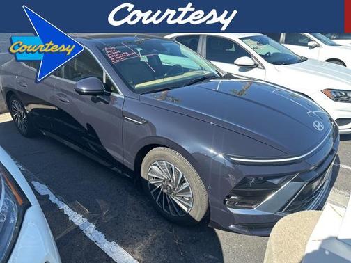 2025 Hyundai SONATA Hybrid Limited