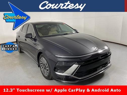2025 Hyundai SONATA Hybrid Limited