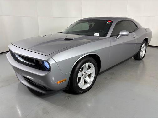 2014 Dodge Challenger SXT