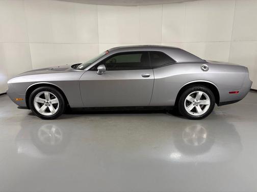 2014 Dodge Challenger SXT