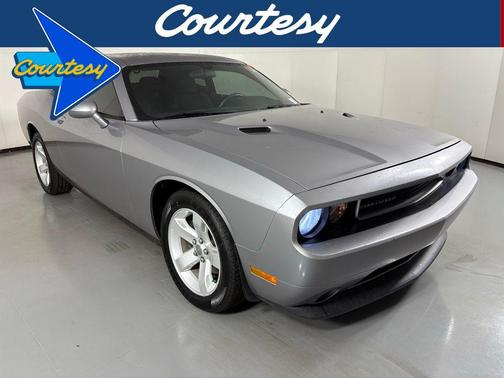 2014 Dodge Challenger SXT