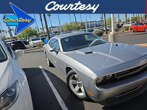 2014 Dodge Challenger SXT