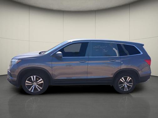 2017 Honda Pilot EX