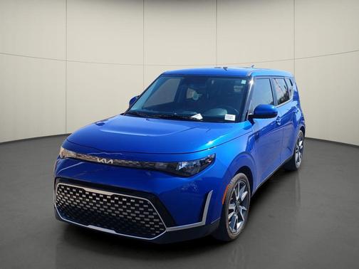 Neptune Blue 2024 Kia Soul EX