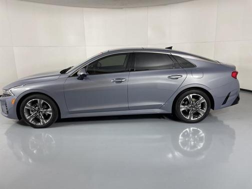2023 Kia K5 EX