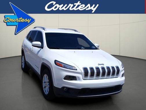 Bright White Clearcoat 2018 Jeep Cherokee Latitude Plus