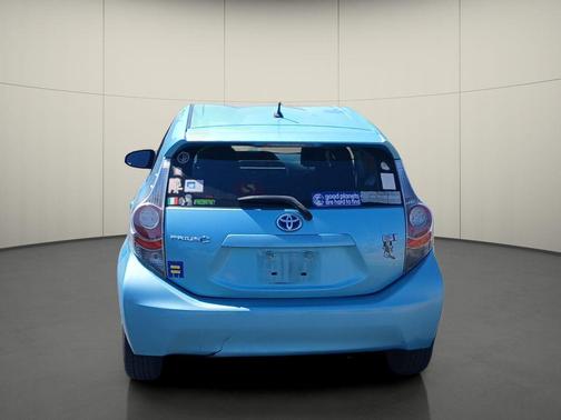 2013 Toyota Prius c Two