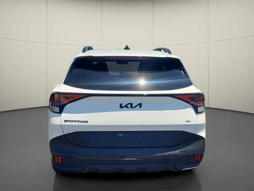 Snow White Pearl 2025 Kia Sportage Plug-In Hybrid X-Line Prestige