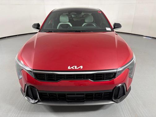 Currant Red 2026 Kia K4 GT-Line
