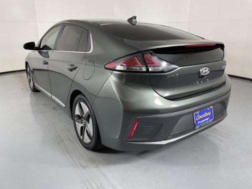 2020 Hyundai IONIQ Hybrid SEL