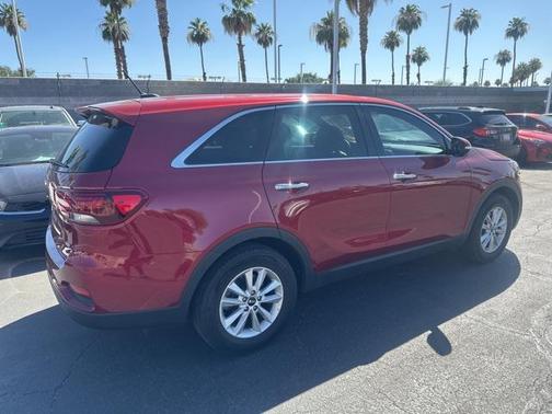 2020 Kia Sorento LX