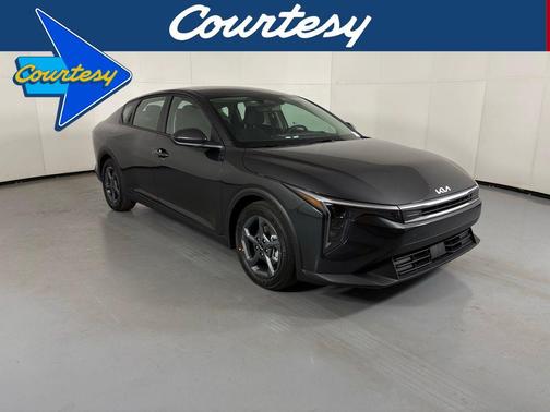 Interstellar Gray 2026 Kia K4 LXS