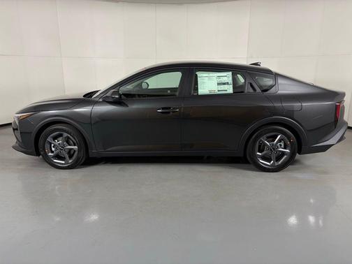 Interstellar Gray 2026 Kia K4 LXS