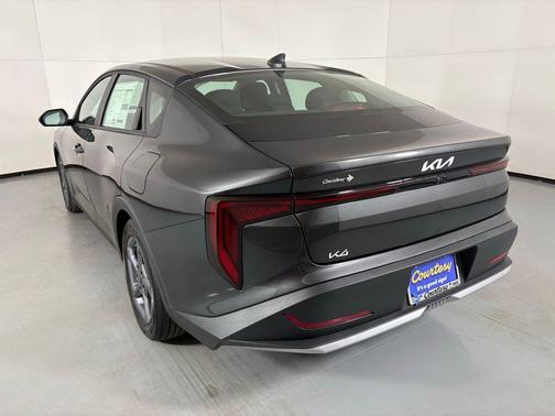 Interstellar Gray 2026 Kia K4 LXS